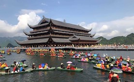 Tour du lịch Hải Phòng - Chùa Tam Chúc - Địa Tạng Phi Lai 1 ngày