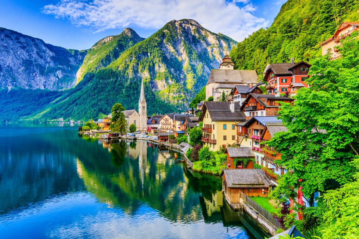 Khám phá làng cổ Hallstatt ở Áo – thị trấn bên hồ đẹp nhất thế giới