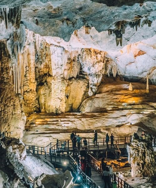 Tổng hợp hệ thống hang động Quảng Bình, khám phá một thế giới mới dưới lòng đất