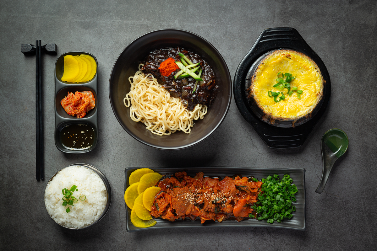 Thưởng thức những món ăn Hàn yêu thích