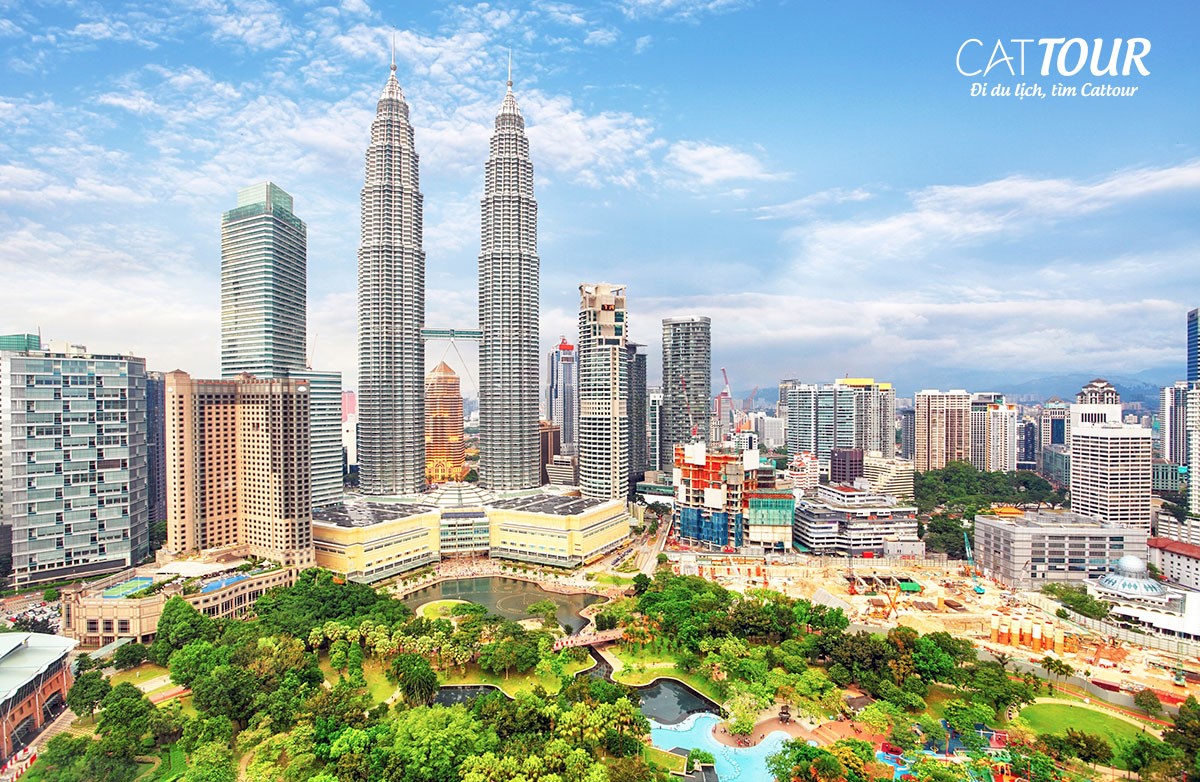 Ngỡ ngàng vẻ đẹp tháp đôi Petronas - Malaysia