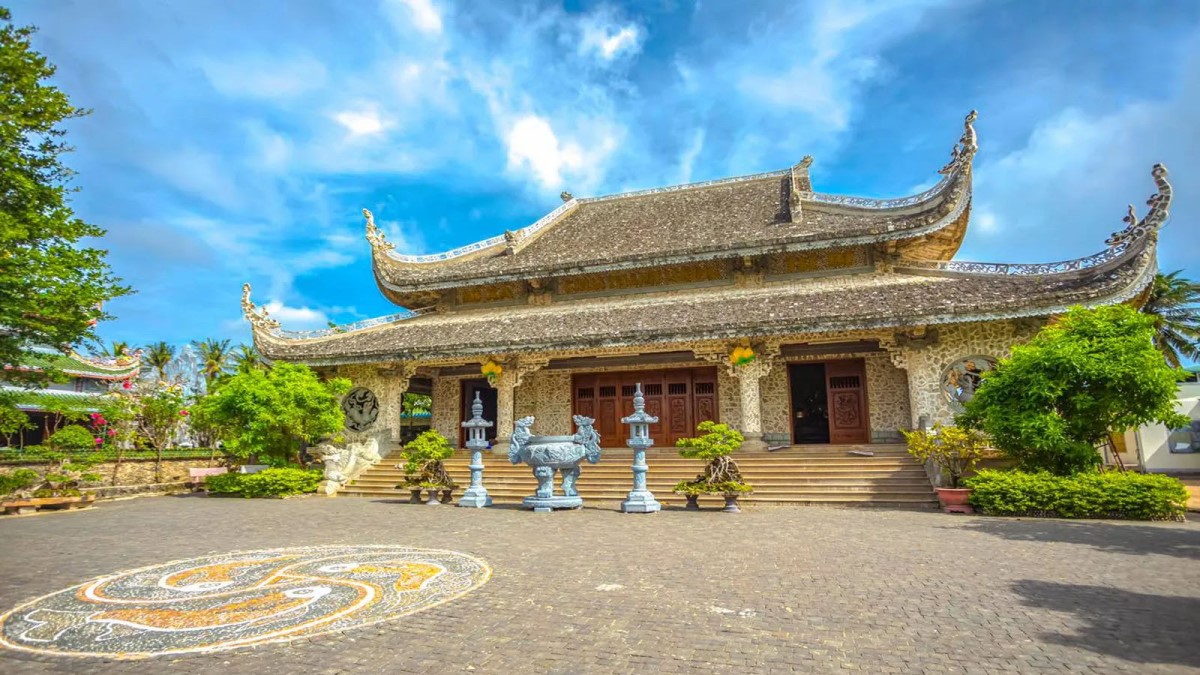 Tham quan chùa Thanh Lương nổi tiếng