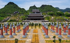 Tour du lịch Hà Nội - Chùa Tam Chúc - Địa Tạng Phi Lai 1 ngày 2023
