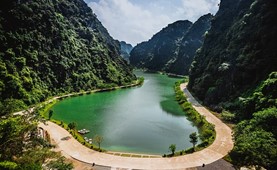 Tour du lịch Hà Nội - Tuyệt Tình Cốc - Tràng An - Hang Múa 01 ngày