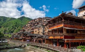 Tour du lịch Trung Quốc | TP. HCM - Trùng Khánh - Quý Châu - Tây Giang 6 ngày 5 đêm