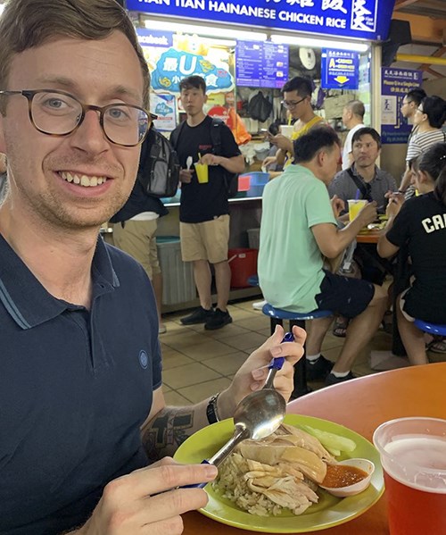 Đi Singapore ăn ở đâu - Danh sách 7 khu ẩm thực giá rẻ lúc nào cũng đông đúc, tấp nập