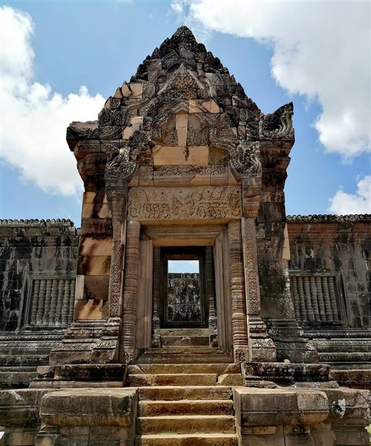 Wat Phou – di tích cổ vang bóng một thời ở đất nước Triệu Voi