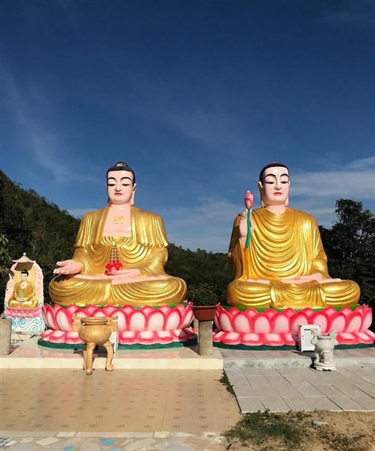 Khám phá 8 ngôi chùa đẹp và linh thiêng nhất ở Nha Trang