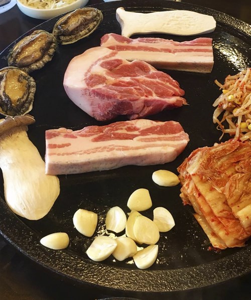 Black Pork Jeju – Món thịt lợn đen ngon trứ danh không thể bỏ qua khi đến đảo Jeju, Hàn Quốc