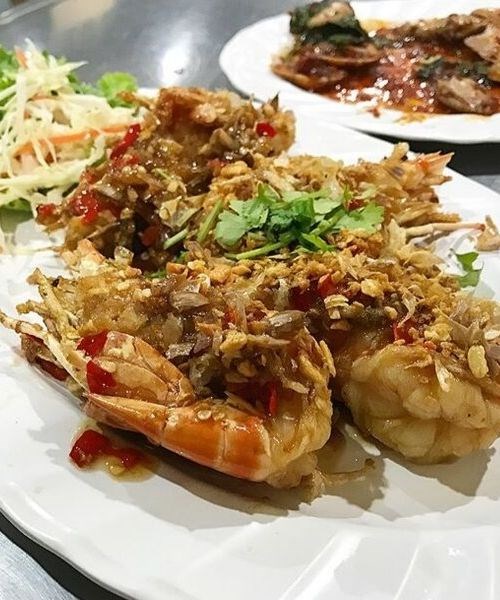 10 nhà hàng địa phương ở Bangkok nổi tiếng với những món ăn hấp dẫn nên thử nhất