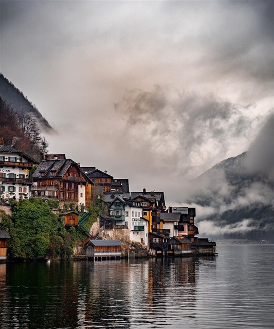 Hallstatt - thị trấn bên hồ xinh đẹp nhất nước Áo ở đâu?