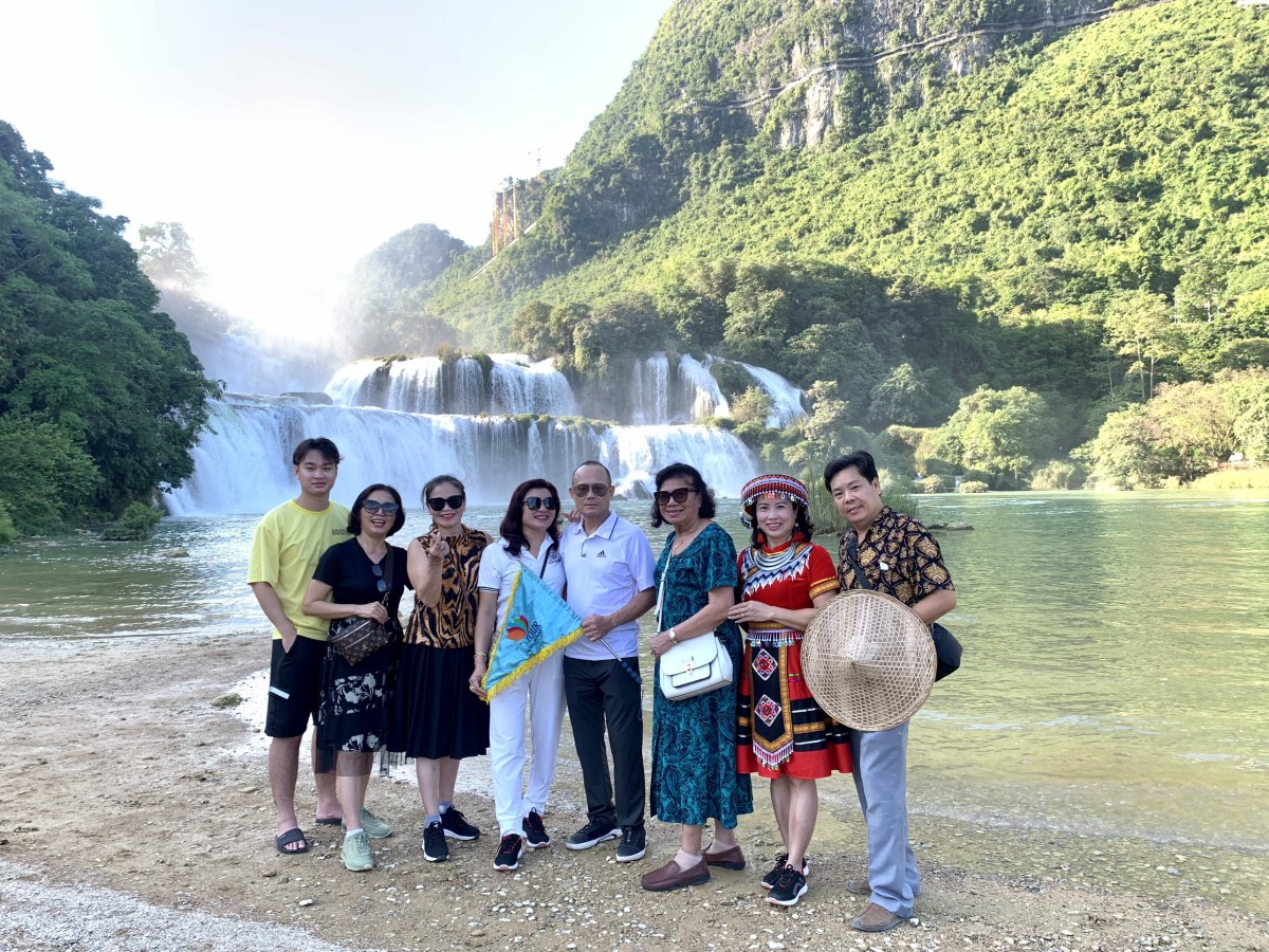 Tour du lịch Thanh Hóa - Hồ Ba Bể - Thác Bản Giốc 3 ngày 2 đêm