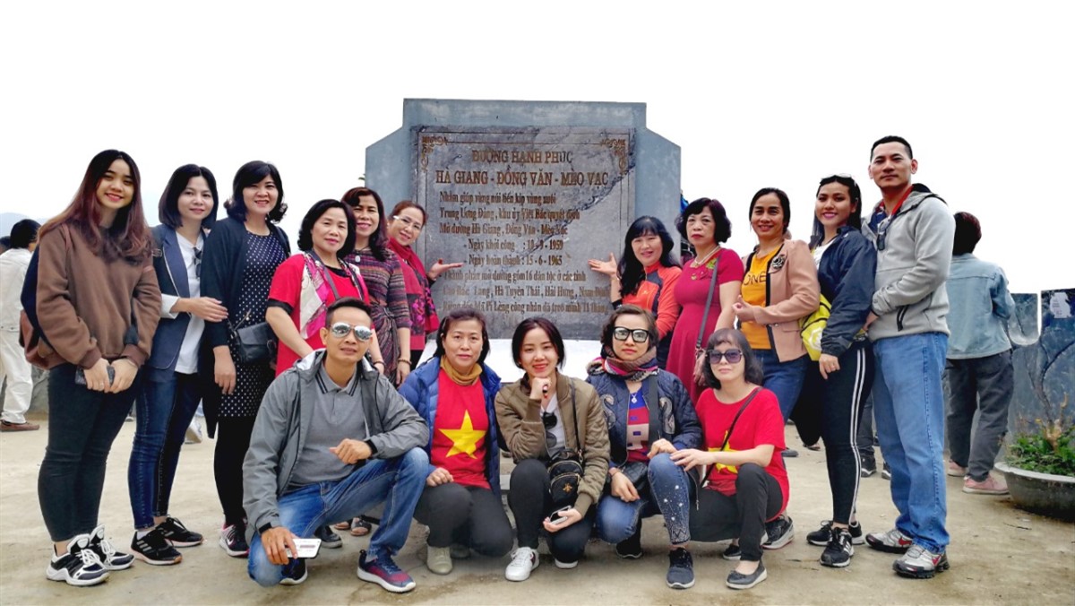 Tour du lịch Hà Giang - Quản Bạ - Yên Minh - Lũng Cú - Đồng Văn 3 ngày 2 đêm 2023