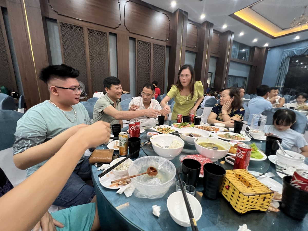 Tour du lịch TP Hồ Chí Minh - Hà Nội - Ninh Bình - Hạ Long 4 ngày 3 đêm