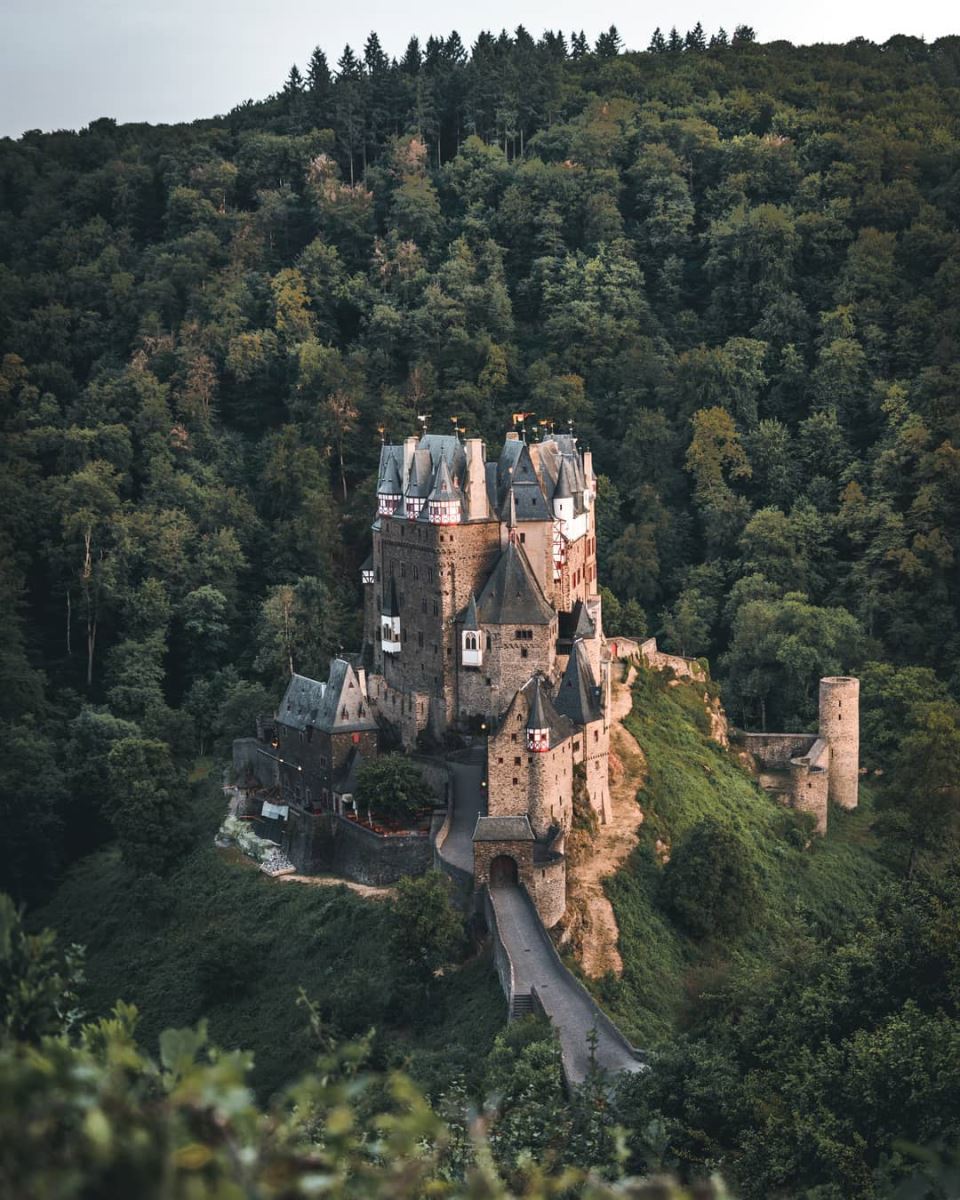 Lâu đài Eltz