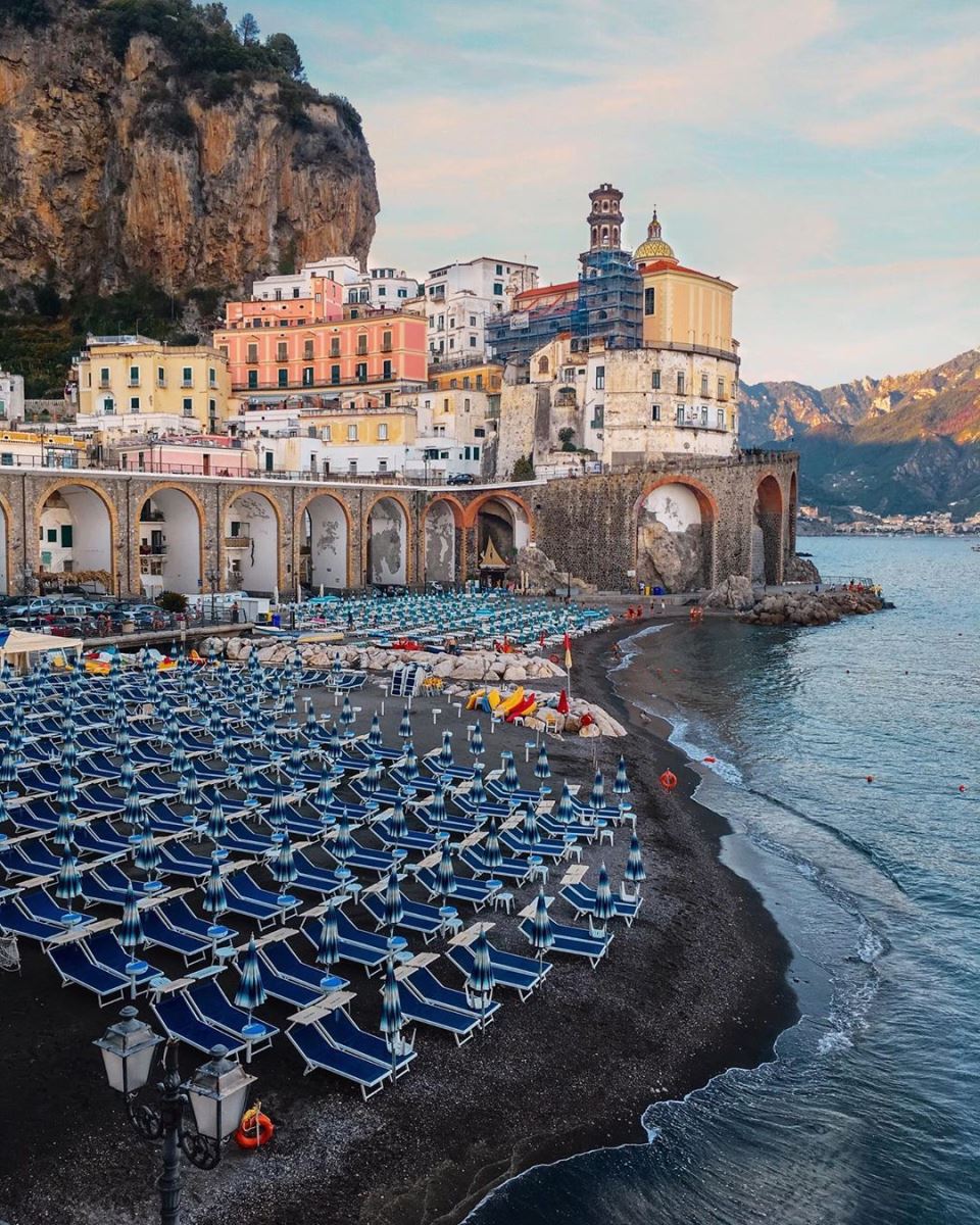 Atrani, bờ biển Amalfi