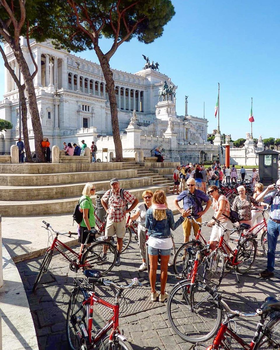 Khám phá Rome bằng xe đạp