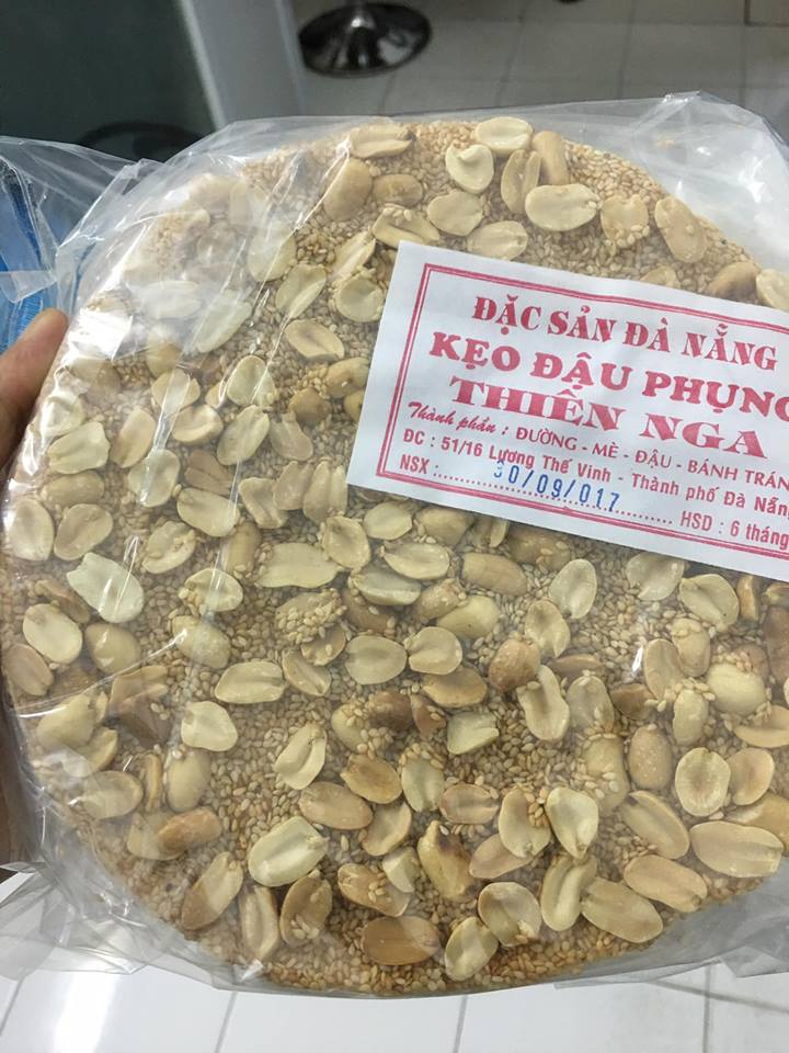 Kẹo đậu phộng đặc sản Đà Nẵng