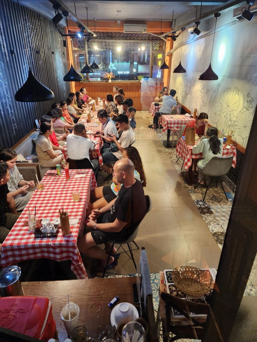 ROU Vegetarian Restaurant