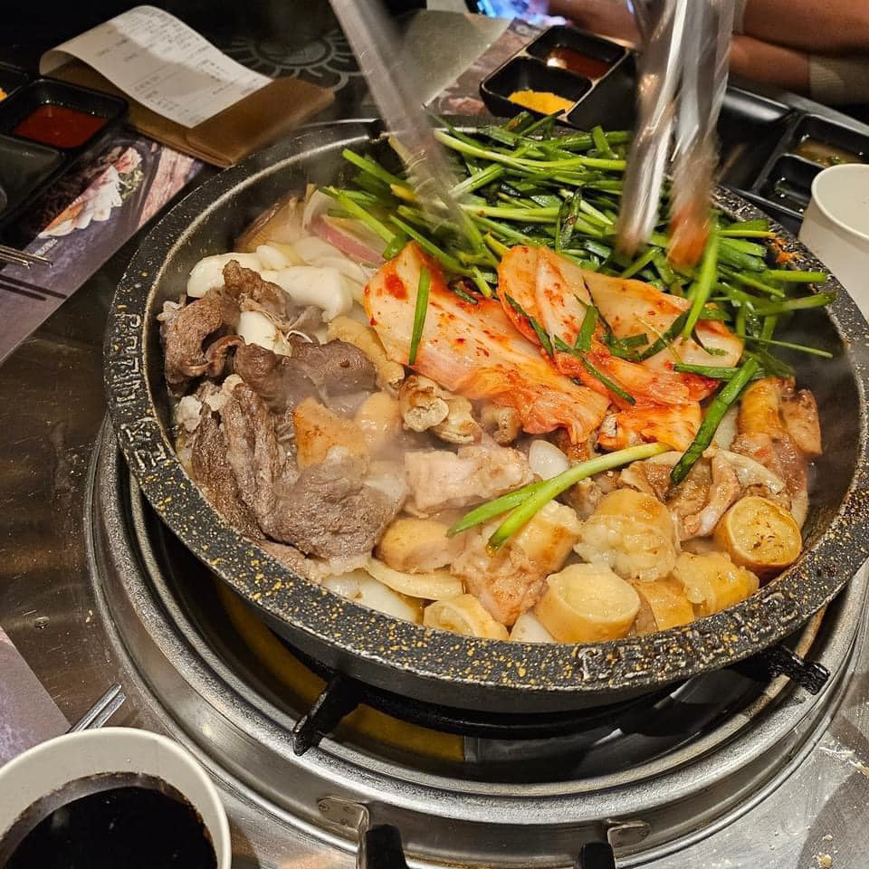 Lẩu lòng bò Hàn Quốc