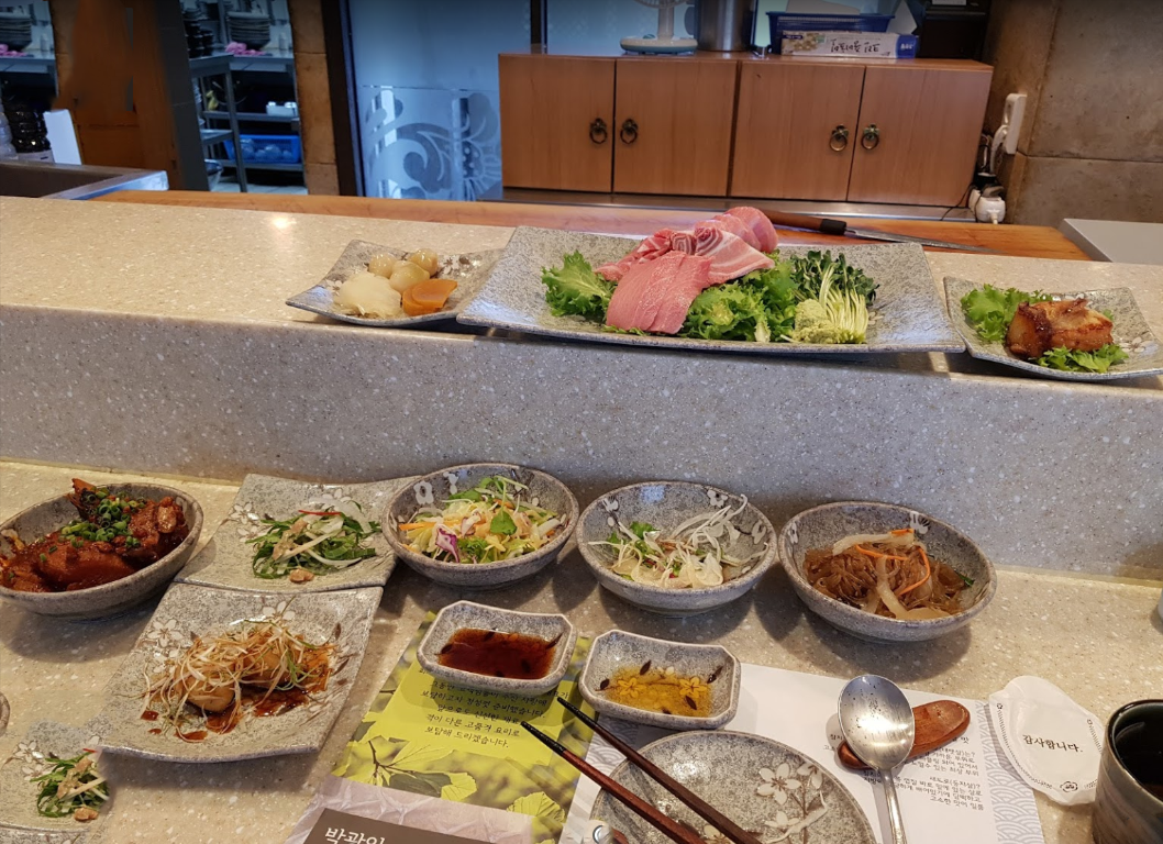 Các món ăn ở nhà hàng Gwangyil