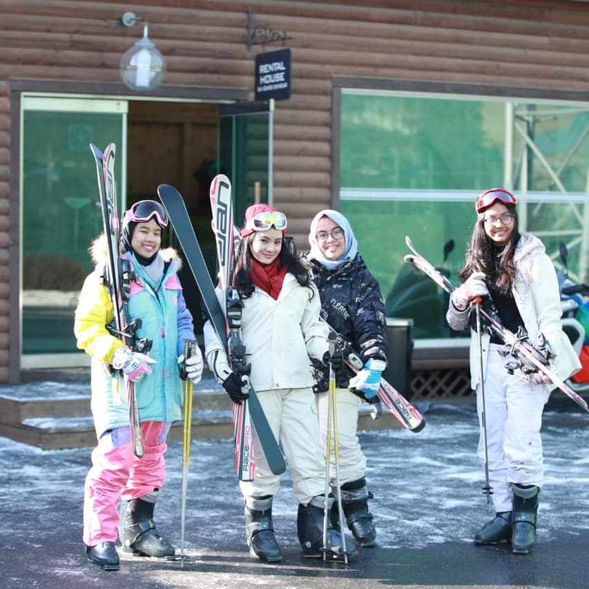 Tháng 1 là thời điểm thích hợp để đi trượt tuyết ở Seoul