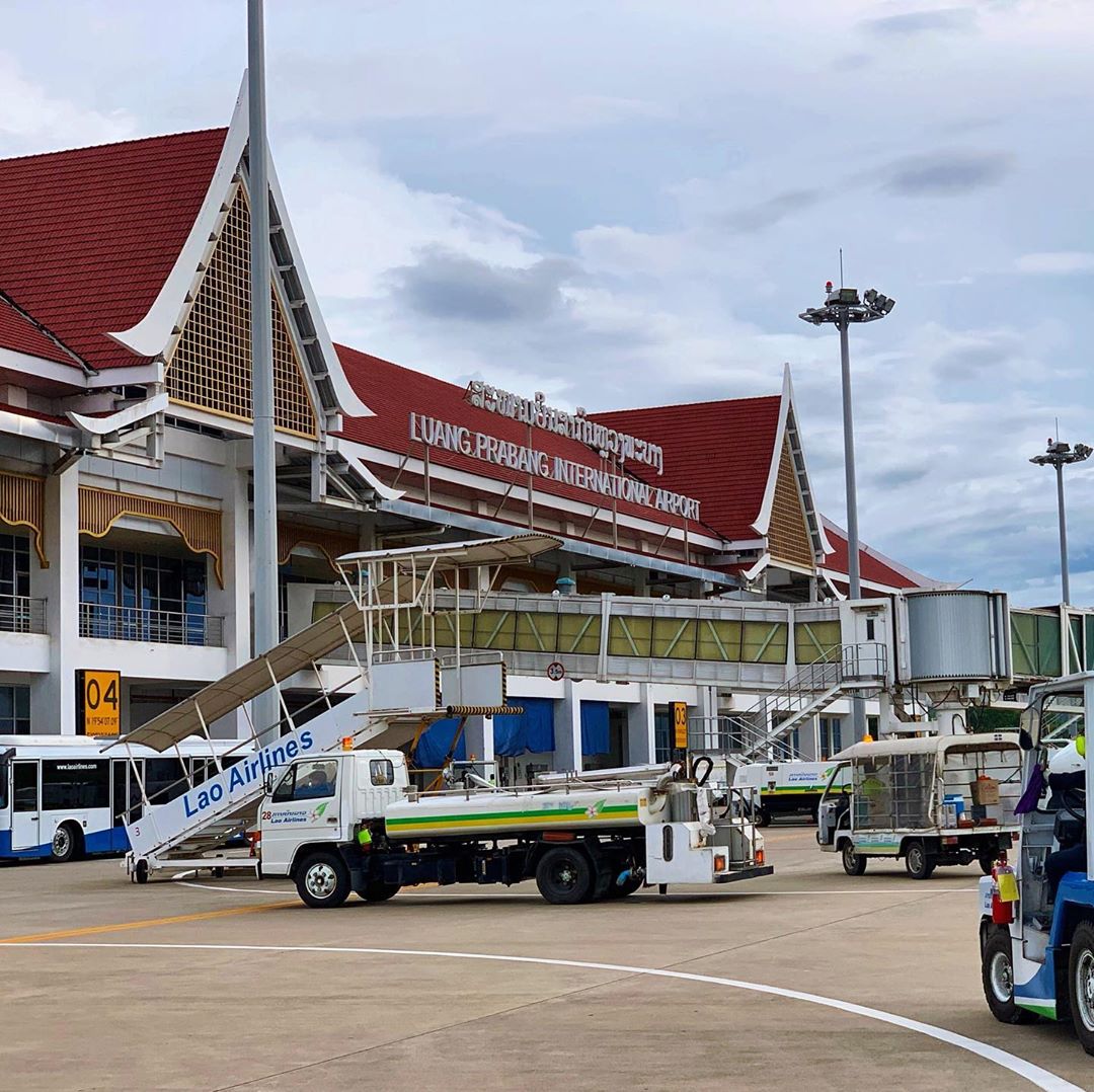 Sân bay Luông Pha Băng