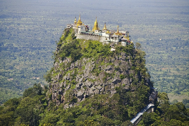 các ngôi chùa vàng ở myanmar