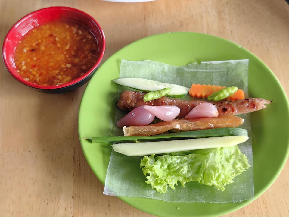 Nước chấm chính là linh hồn của món nem Ninh Hòa