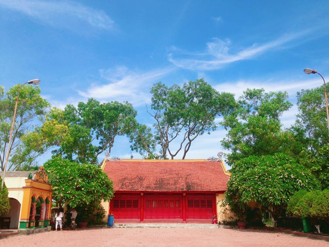 Miếu Tiên Công - một trong những ngôi miếu lớn và linh thiêng nhất của tỉnh Quảng Ninh