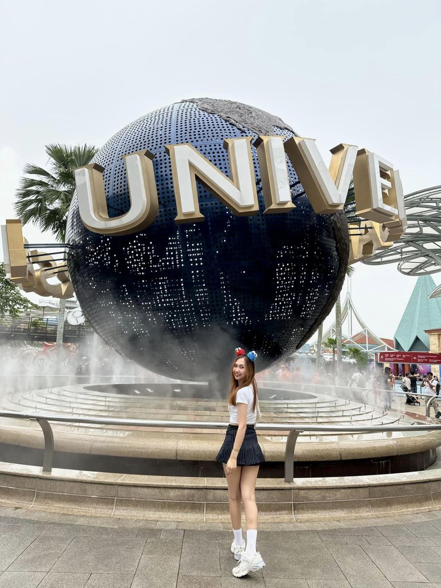 Khu vực cổng chào "điển hình" của Universal Studios