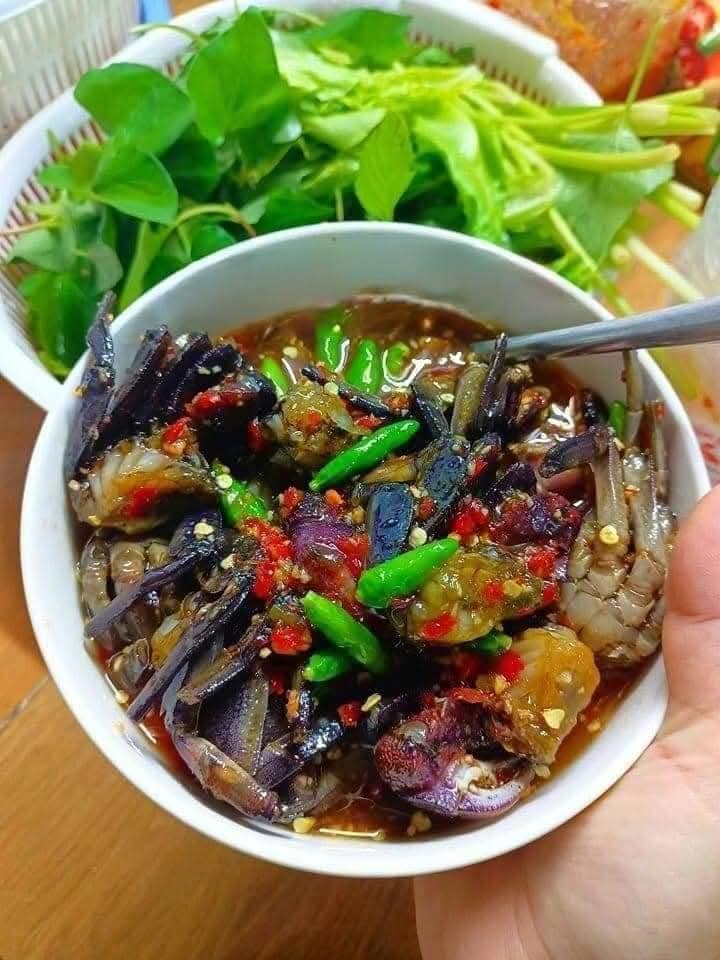 Ba khía muối là món ăn dân dã nhưng lại có khả năng gây nghiện rất cao