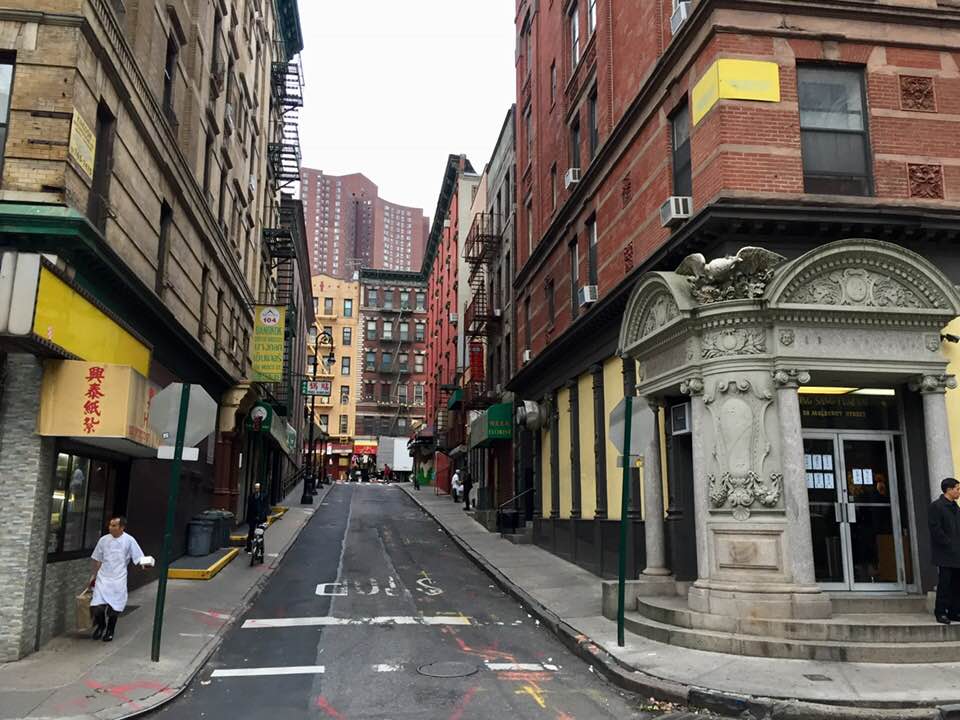 Khu phố Chinatown ở Newyork rất phát triển với những tòa nhà cao tầng đồ sộ