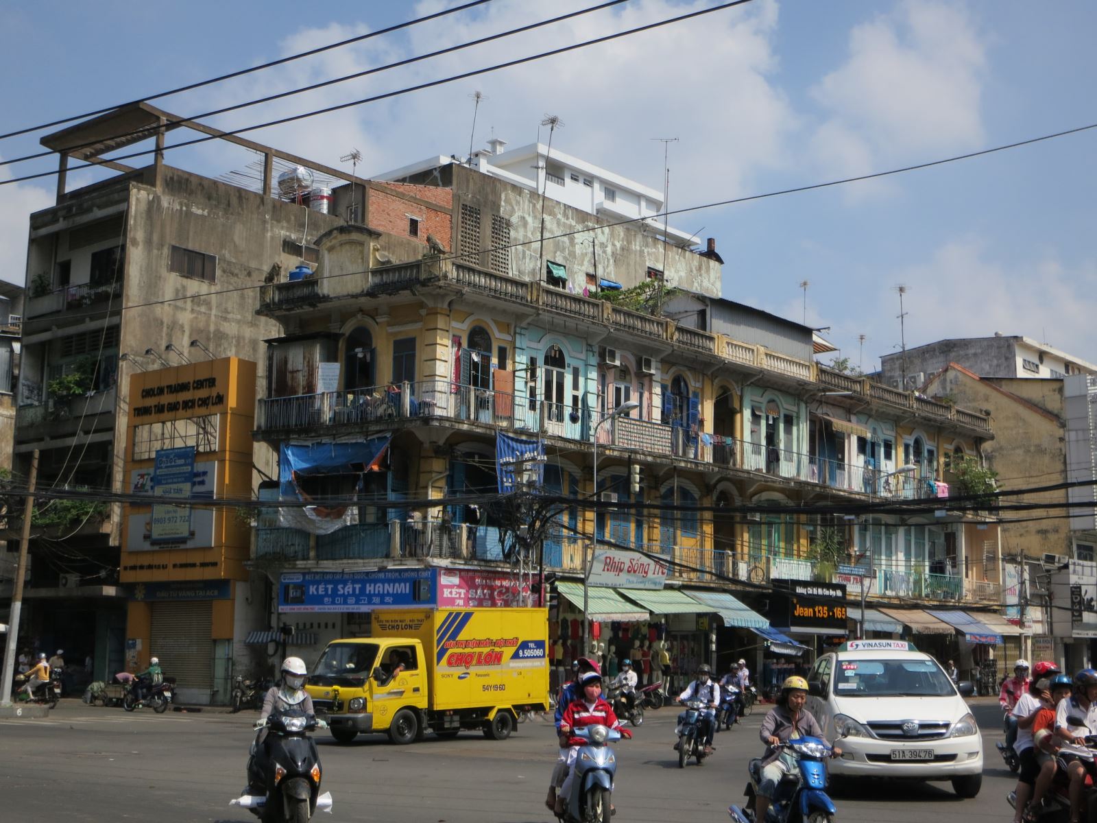 Saigon Chinatown