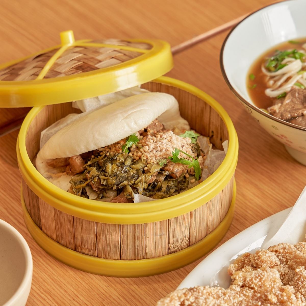 Món bánh bao nhân thịt thể hiện sự viên mãn và hạnh phúc gia đình