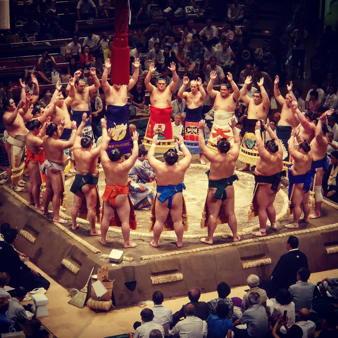 Lễ hội Sumo Autumn Basho là cơ hội để du khách tìm hiểu về bộ môn Sumo nổi tiếng