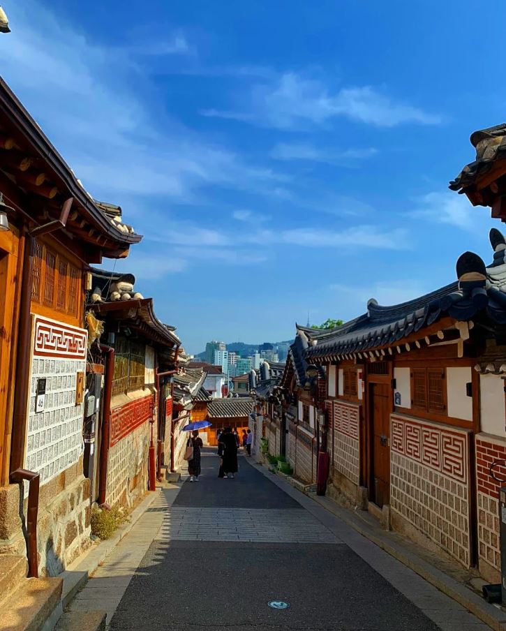 Bukchon Hanok là ngôi làng cổ nổi tiếng nhất ở Hàn Quốc