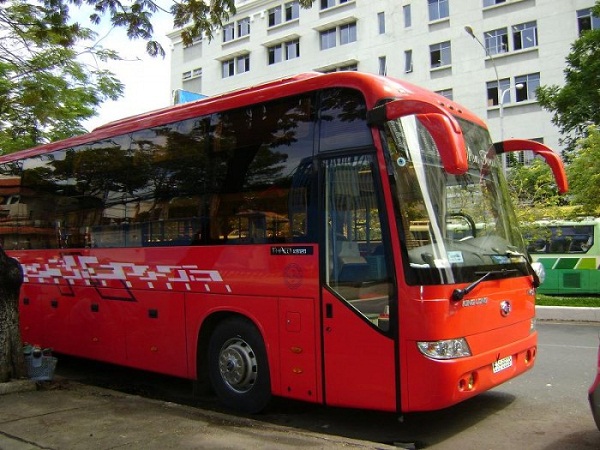 Xe bus từ ga Phan Thiết
