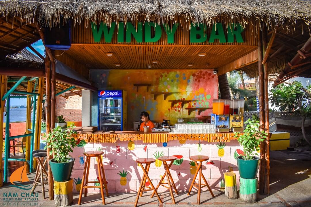 Mini bar ở Năm Châu resort