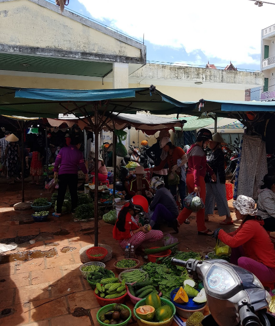 Chợ Tháp Đôi nằm ngay giữa trung tâm thành phố Quy Nhơn
