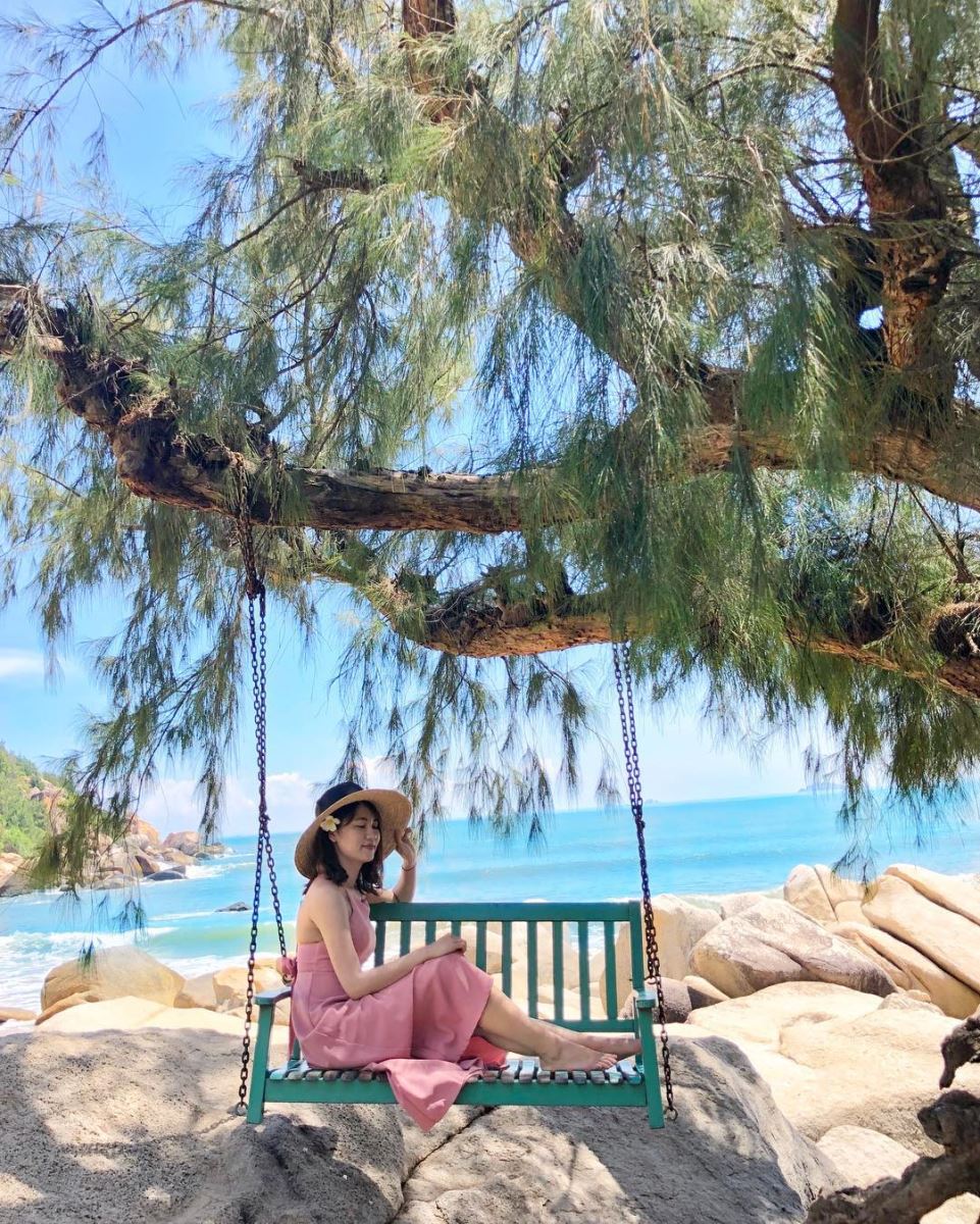  Bãi biển Trung Lương trong xanh ấn tượng