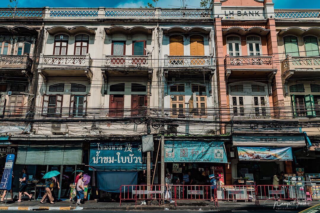 Charoen Krung và Bang Rak là hai trong số các khu vực phố cổ xưa của Bangkok